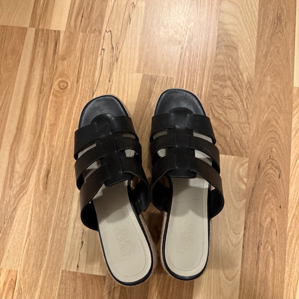 Black Wedges - image 3